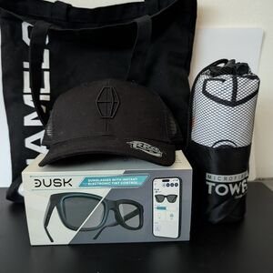 Dusk Sunglasses with Electronic Tint Control